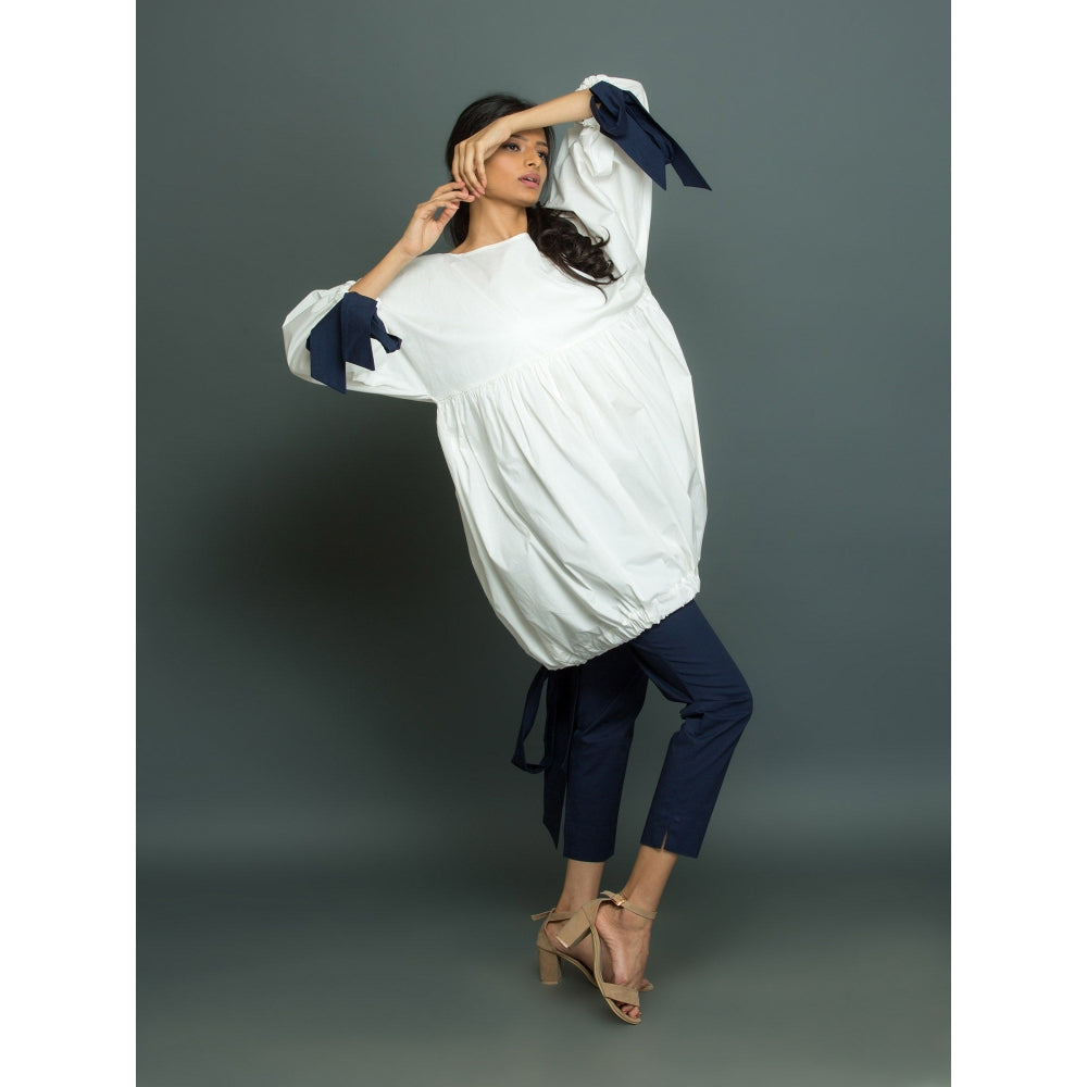 Echke Co-Ord with Tie-Ups (Set of 2)