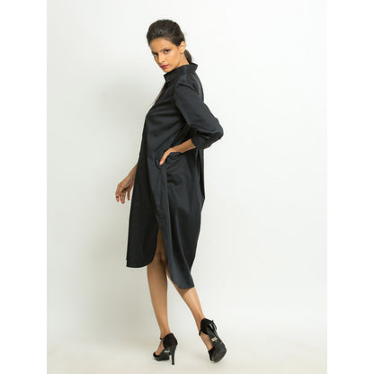 Echke Shirt Dress with Back Pockets