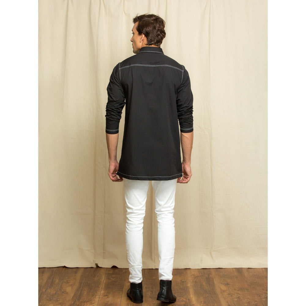 Echke Black Short Kurta with White Contrast Stitching