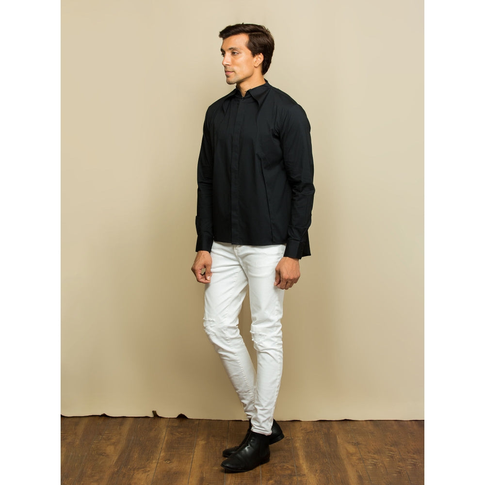 Echke Black Shirt with Front Slant Flaps