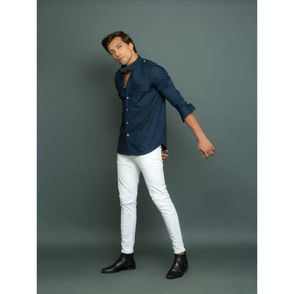 Echke Blue Shirt with Double Pocket Flaps Lapels and Chinese Collar