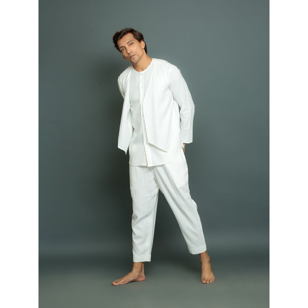 Echke Linen Kurta with Attached Front Bandi and Tieup