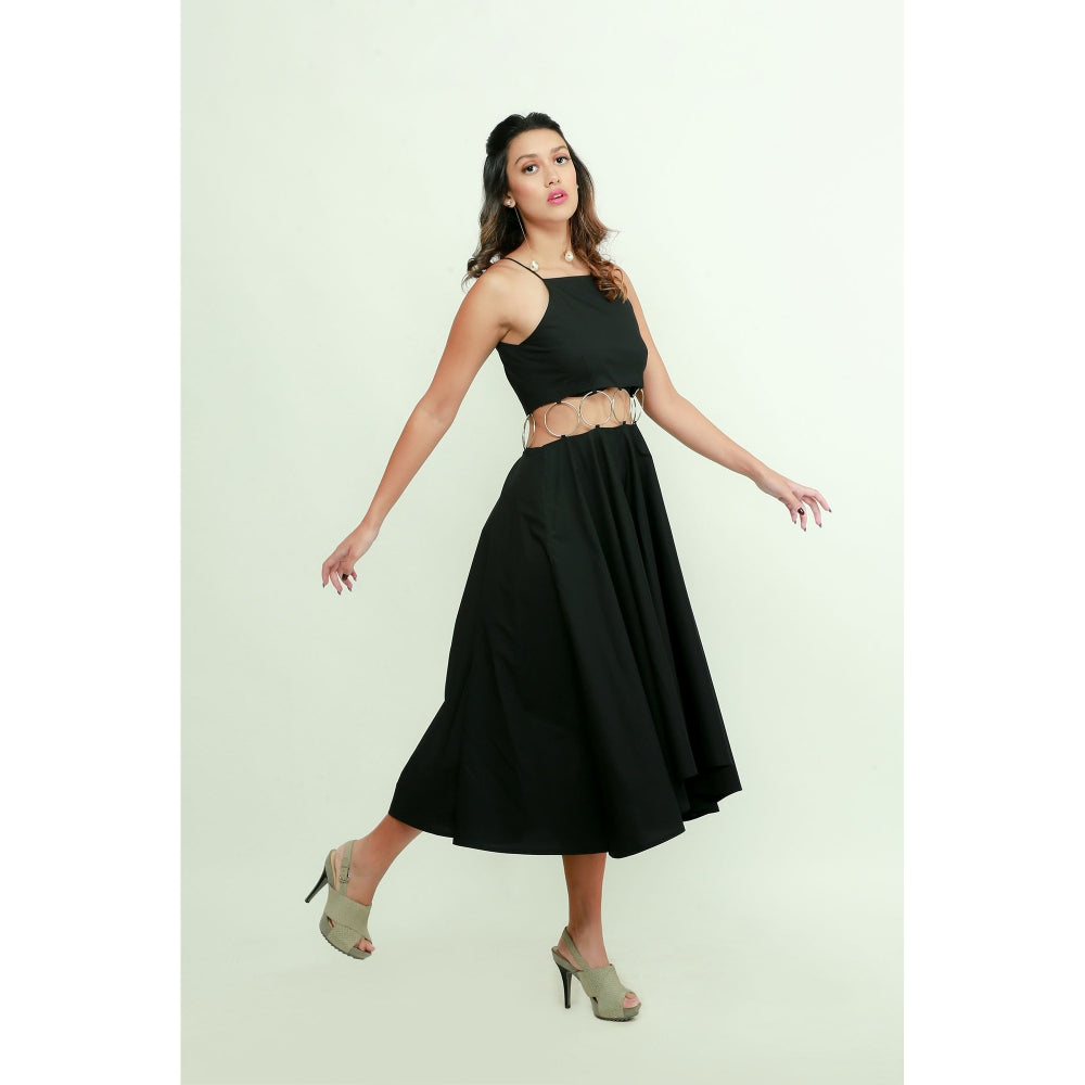 Echke Flared Dress With Ring Feature