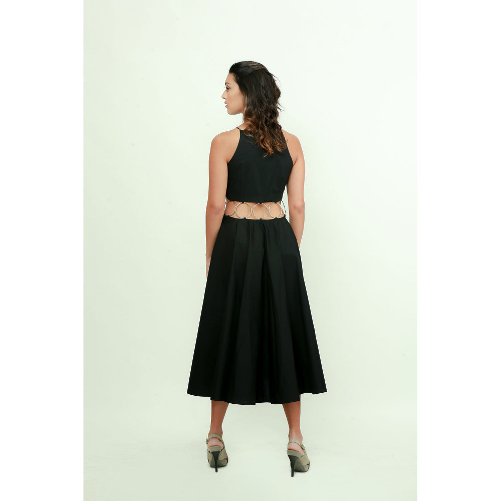 Echke Flared Dress With Ring Feature