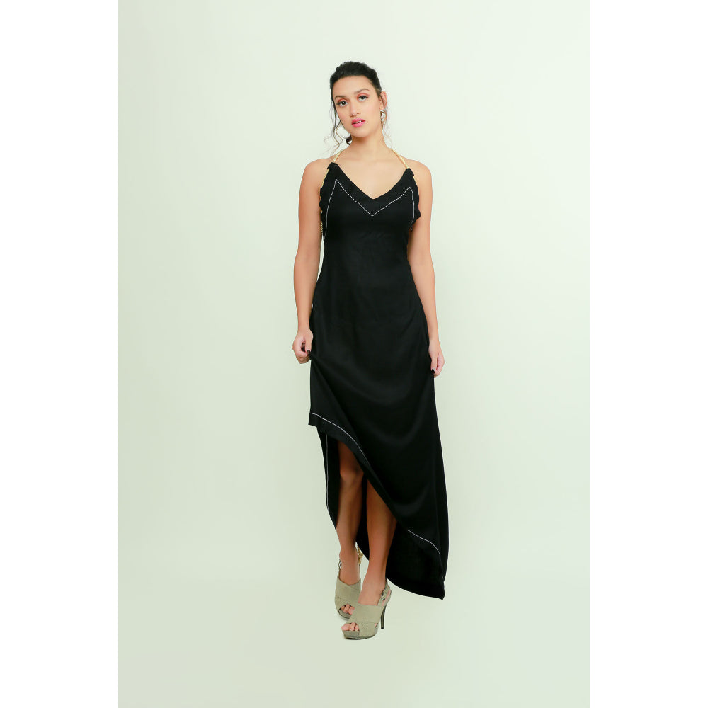 Echke Dress With Tie-Up Closure Feature