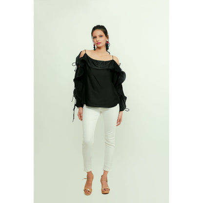Echke Off Shoulder Top With Frills