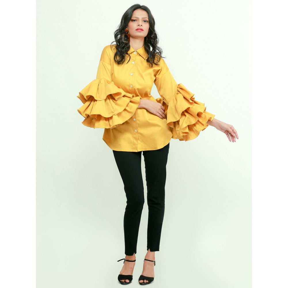 Echke Shirt With Rouged Sleeves