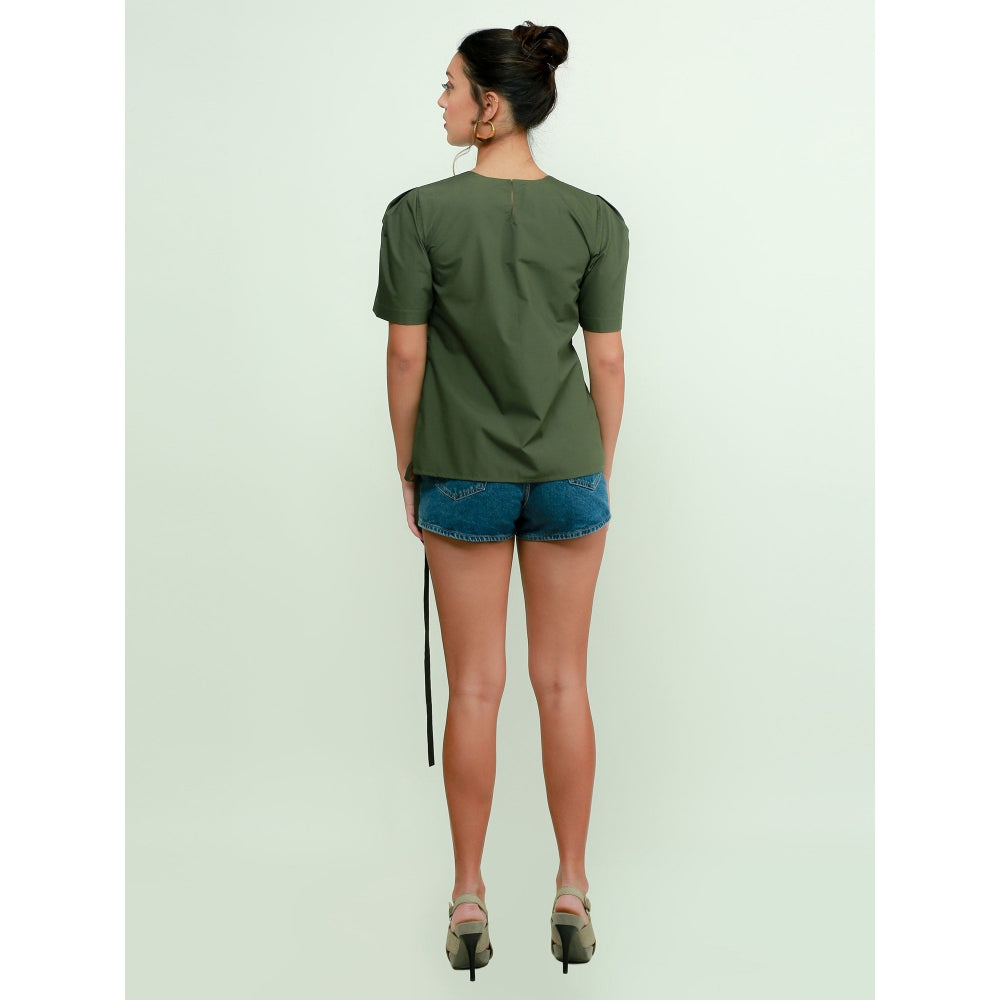 Echke Inverted Pleats Top