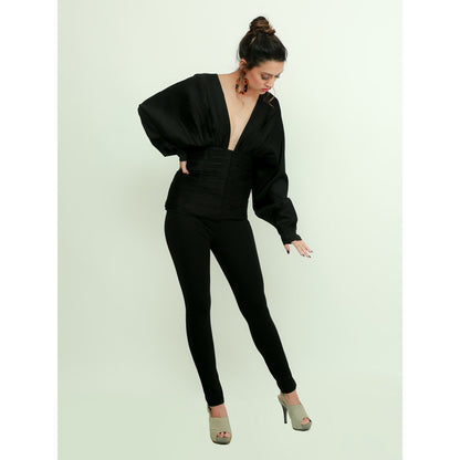 Echke Wide Neck Top With Waist Feature