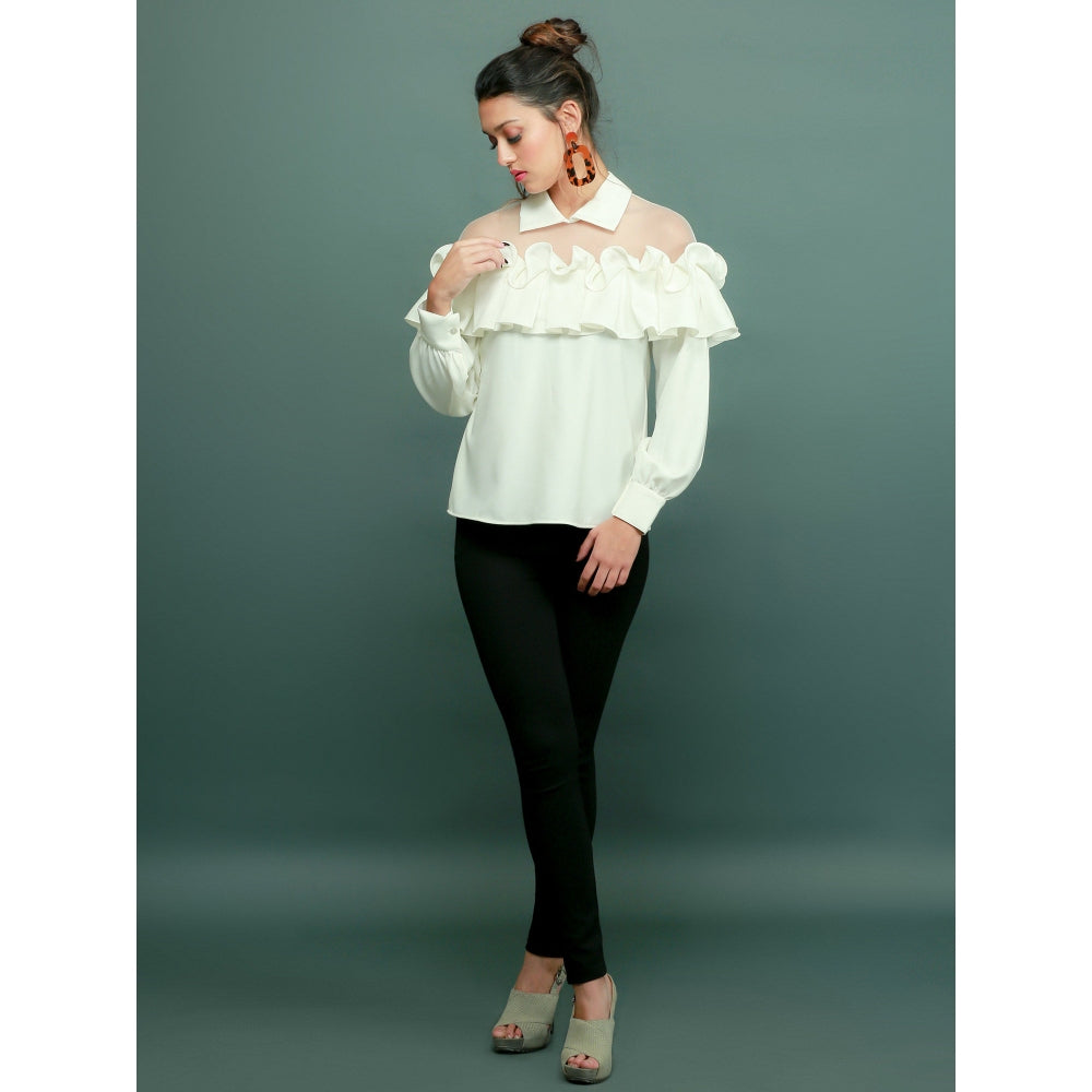 Echke Collared Top With Net And Ruffle Feature