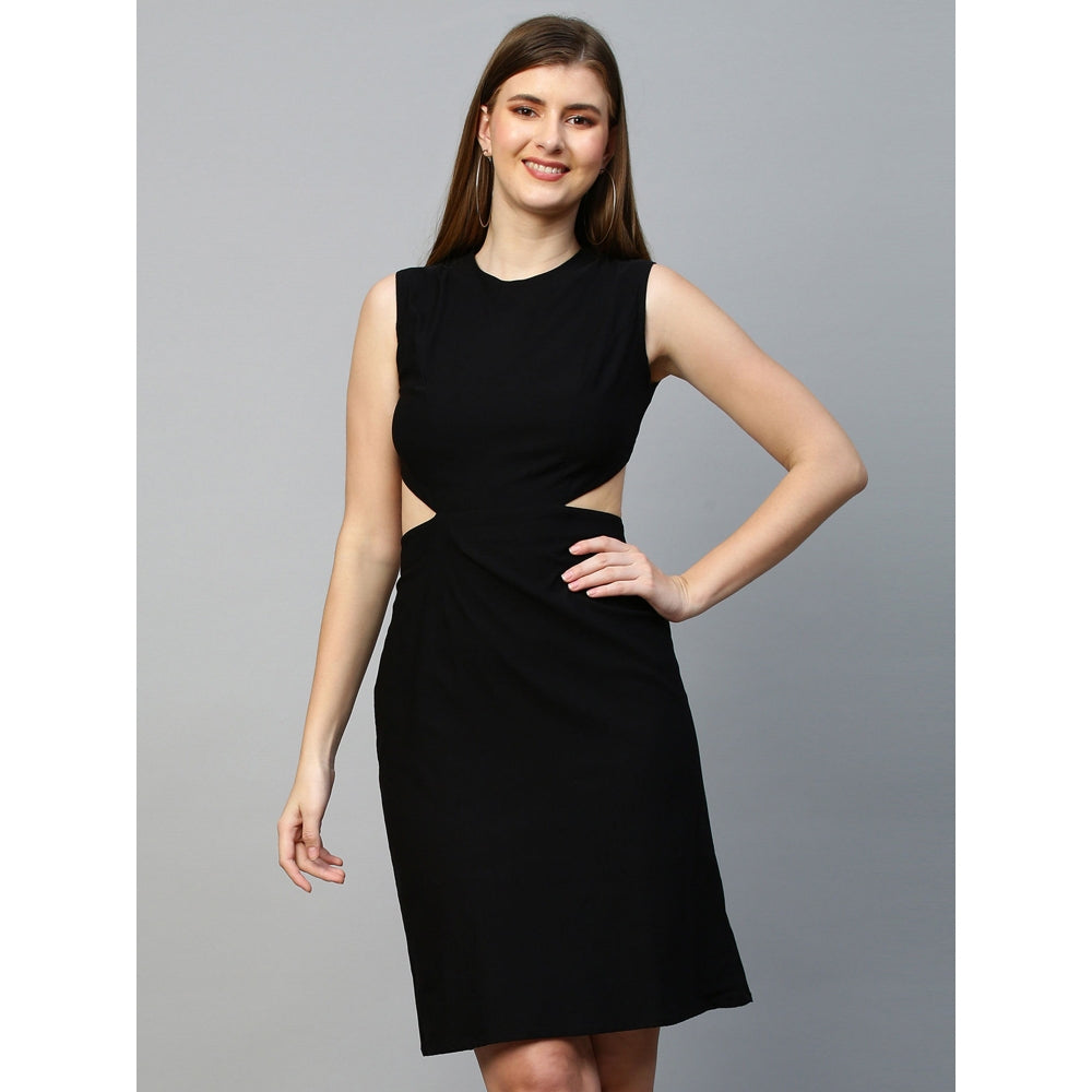 Echke Knee Length Mid-Riff Open Dress