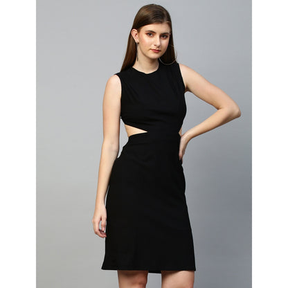 Echke Knee Length Mid-Riff Open Dress
