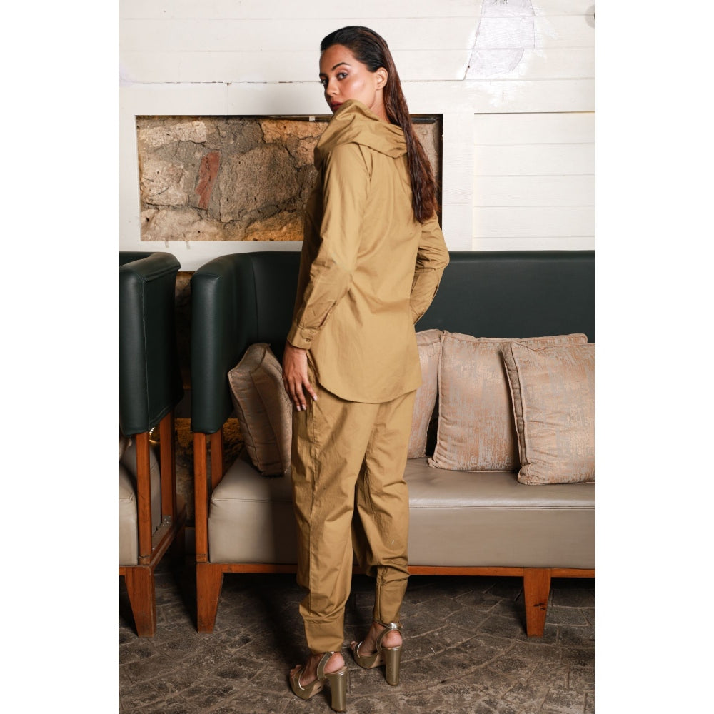 Echke Gold Zipper Top and Cross Over Pant Co-Ord (Set of 2)