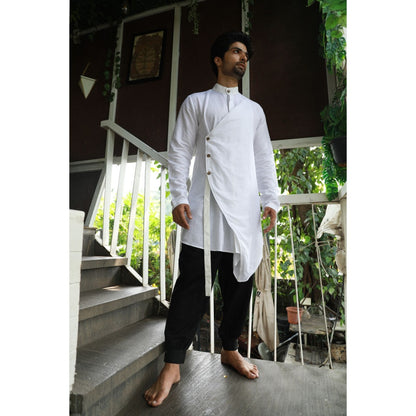 Echke White & Black Co-ord (Set of 2)