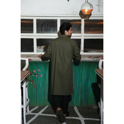 Echke Olive Green & Black Co-ord (Set of 2)