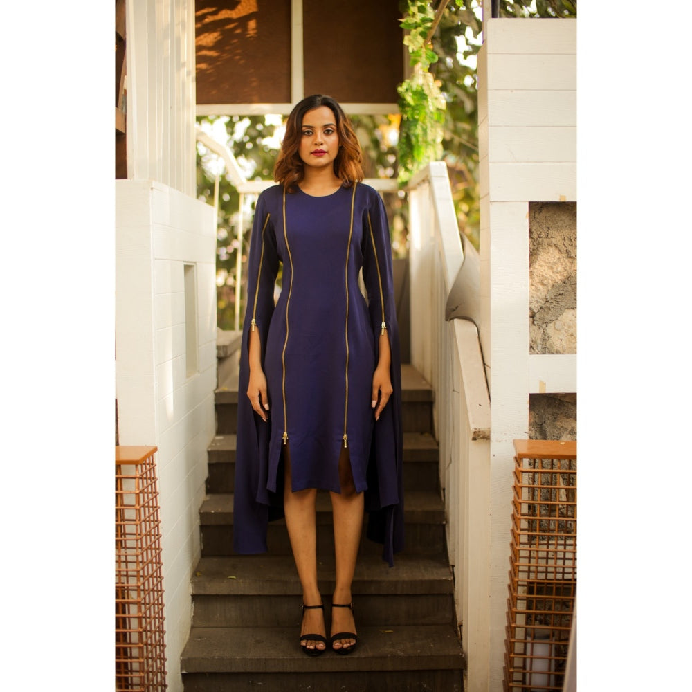 Echke Dress with Zipper Feature On Sleeves and Sides