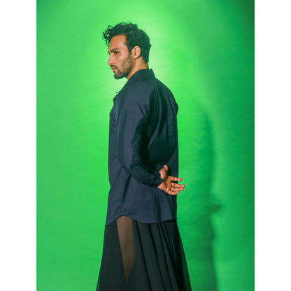 Echke Navy Blue Solid Shirt