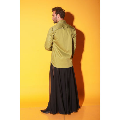 Echke Green Solid Shirt