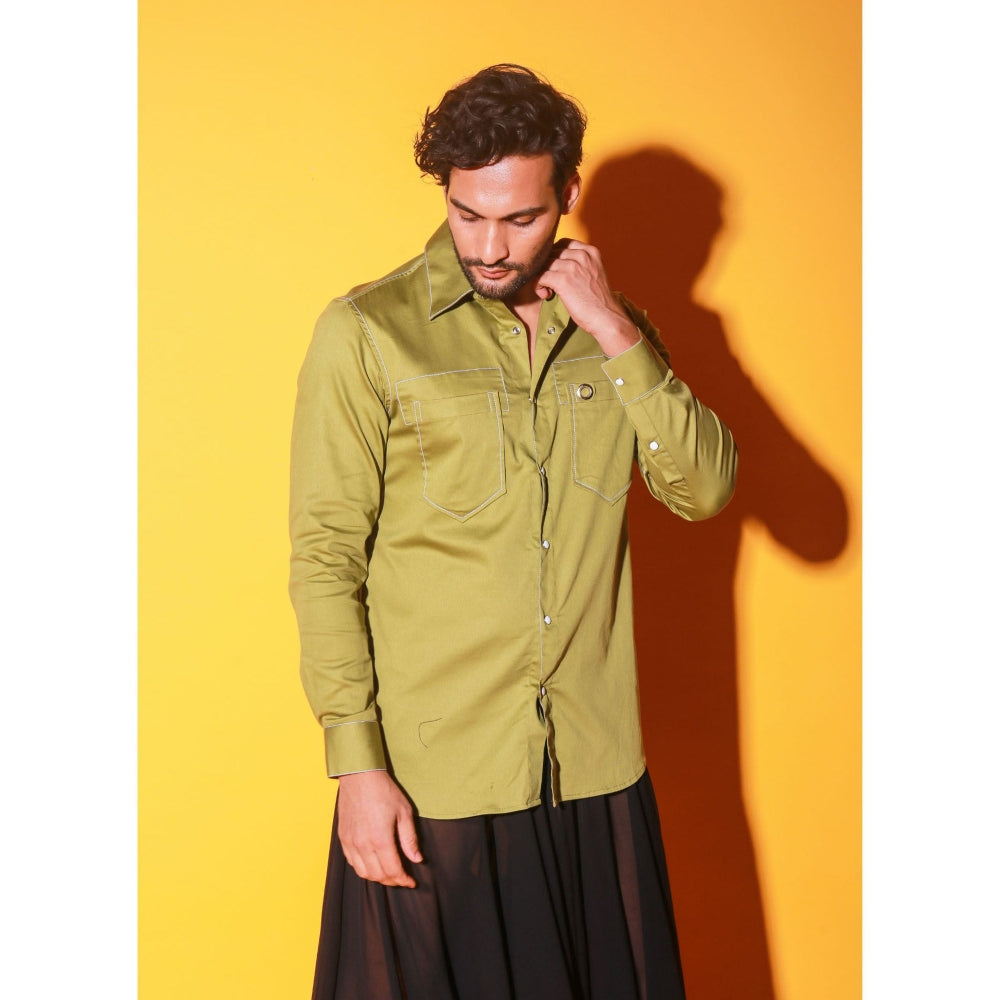 Echke Green Solid Shirt