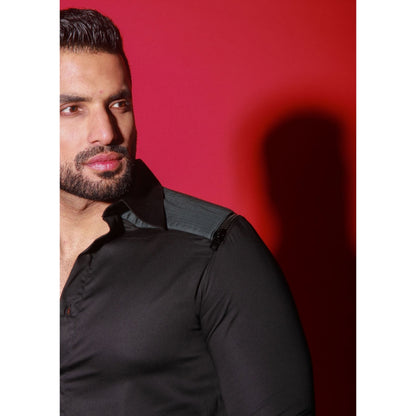 Echke Black Colorblock Shirt