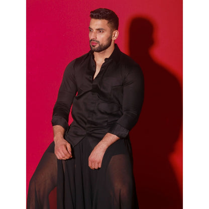 Echke Black Solid Shirt