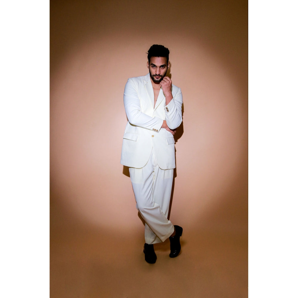 Echke White Jacket with Self Stitching Panels and Straight Pleated Pants (Set of 2)