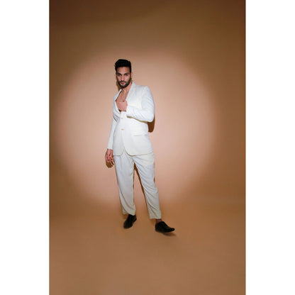 Echke White Jacket with Self Stitching Panels and Straight Pleated Pants (Set of 2)