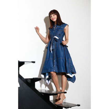Echke Sleeveless Denim Dress with Waist Belt And Side Asymmetric Flare (Set of 2)
