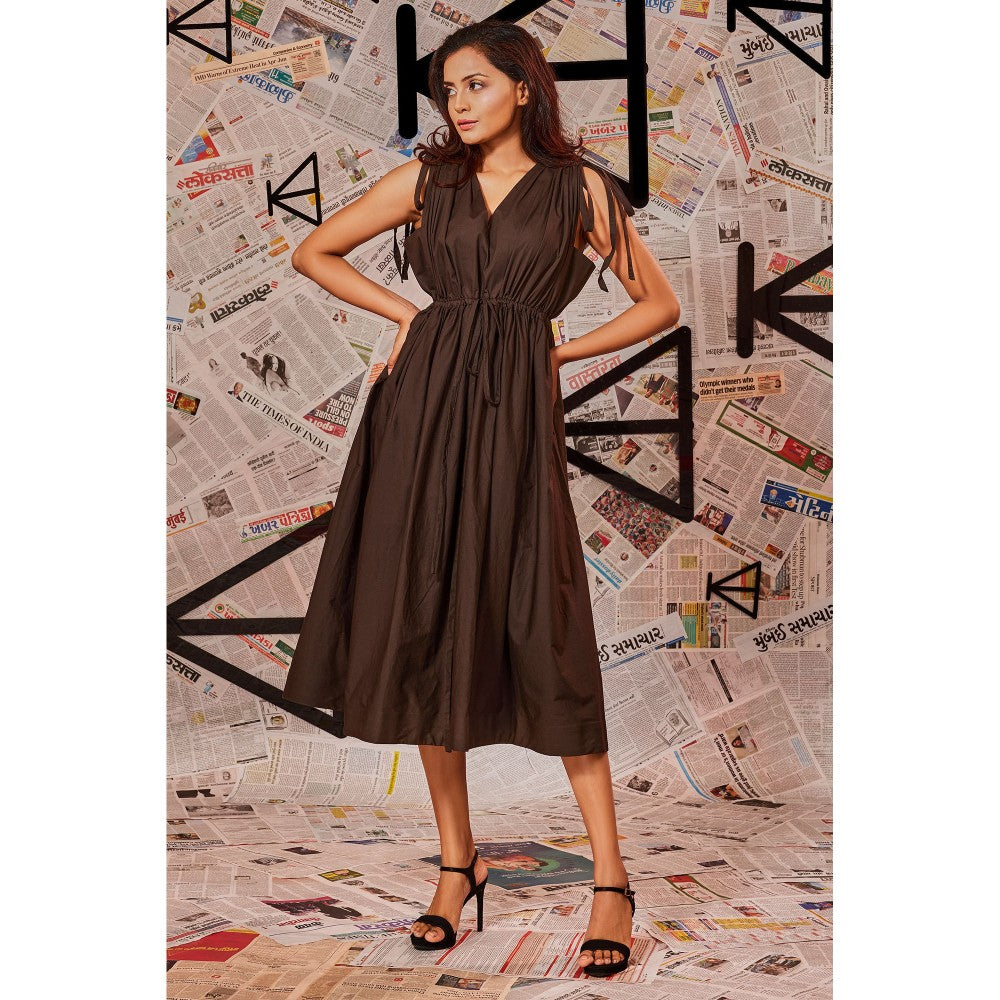 Echke Solid Brown Dress