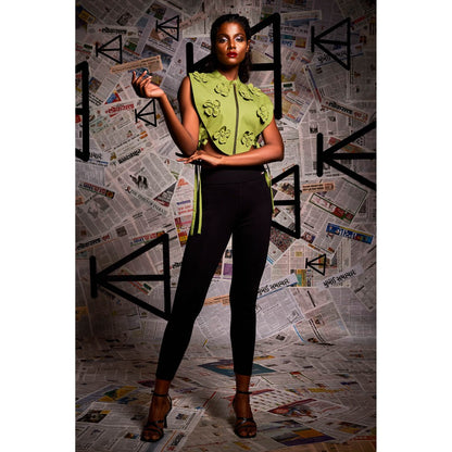 Echke Chinese Collar Crop Top