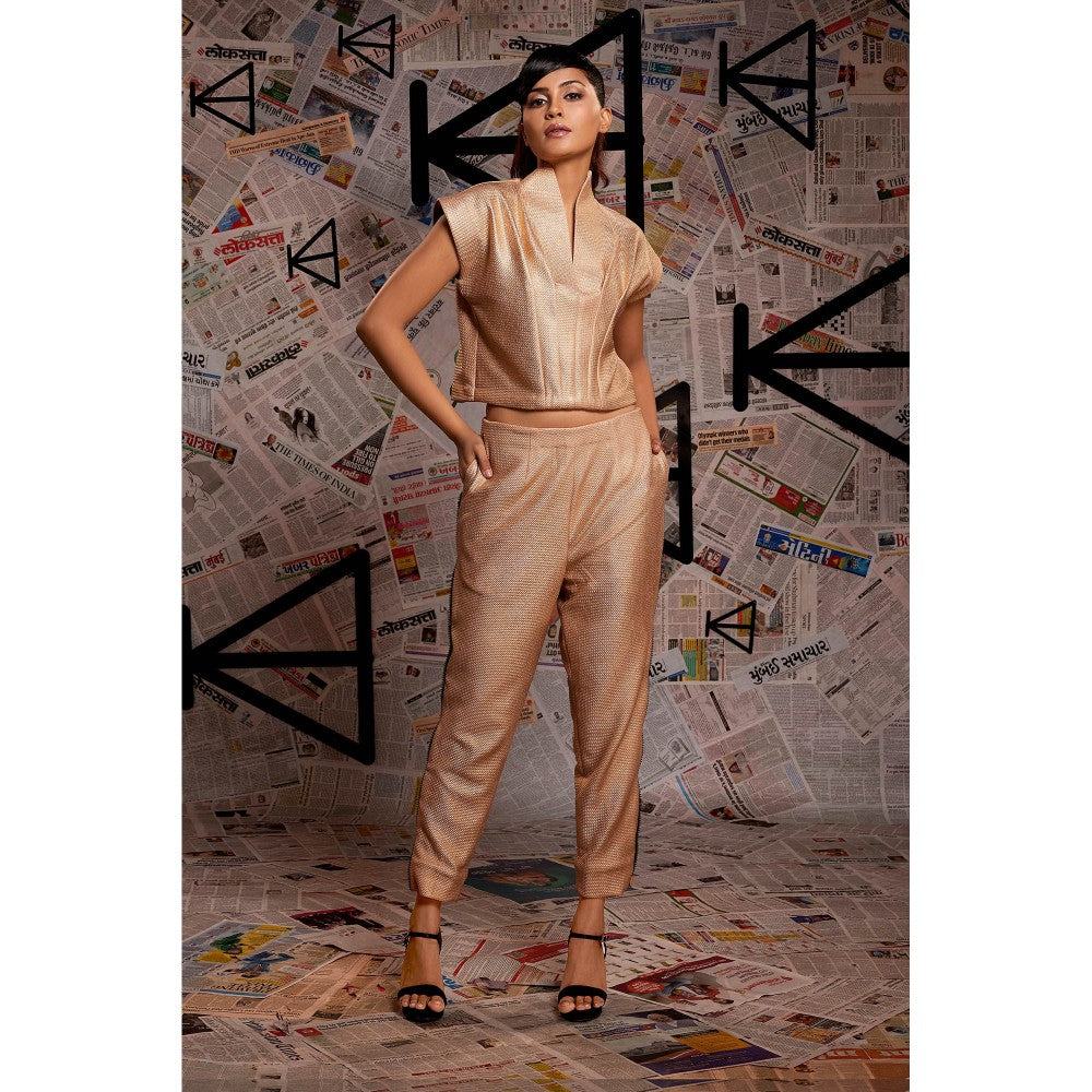 Echke Gold Textured Co-Ord (Set of 2)