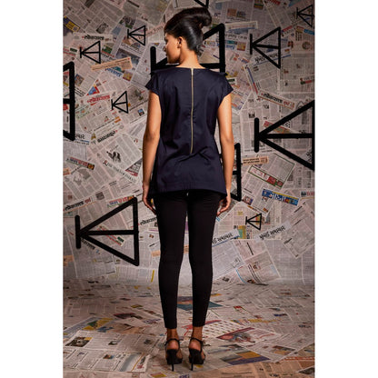 Echke Extended Shoulder Top