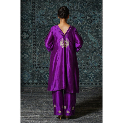 EEDA Purple Embroidered Kurta with Pant (Set of 2)