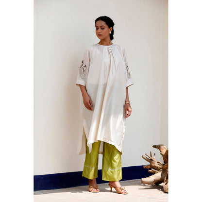 EEDA Aavya Silk Embroidered Kurta and Pant