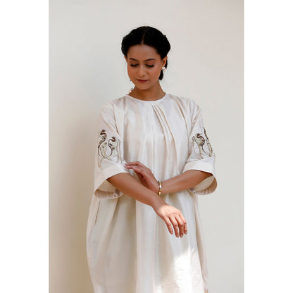 EEDA Aavya Silk Embroidered Kurta and Pant