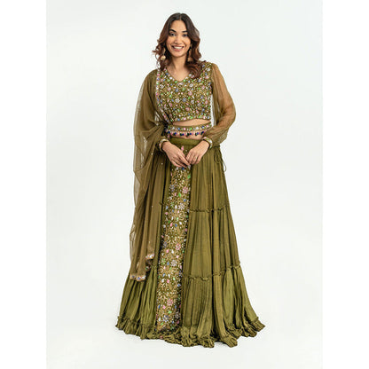 EESHA GUPTA Women Green Embroidered Lehenga with Choli and Dupatta (Set of 3)