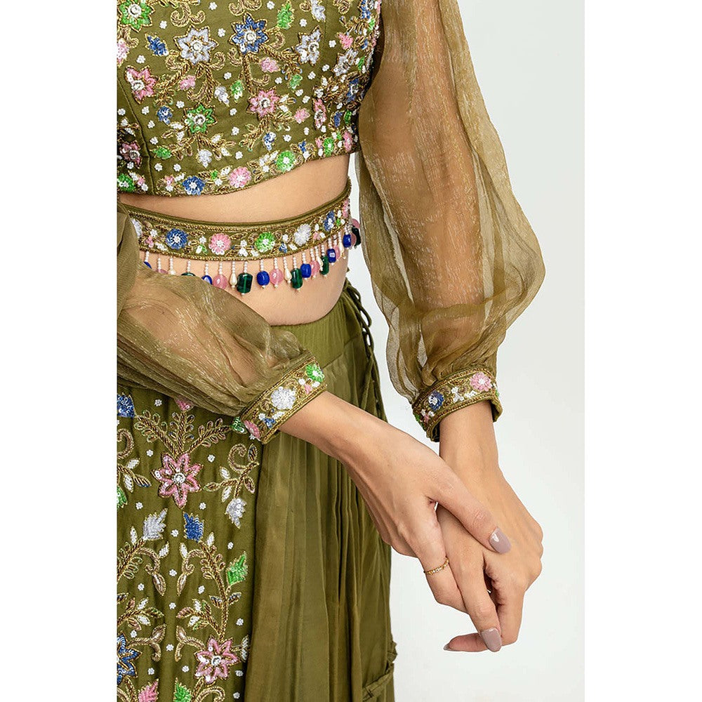 EESHA GUPTA Women Green Embroidered Lehenga with Choli and Dupatta (Set of 3)