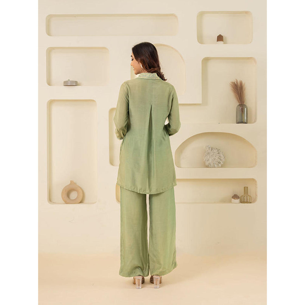 EESHA GUPTA Green Sequin Cotton Co-Ord (Set of 2)