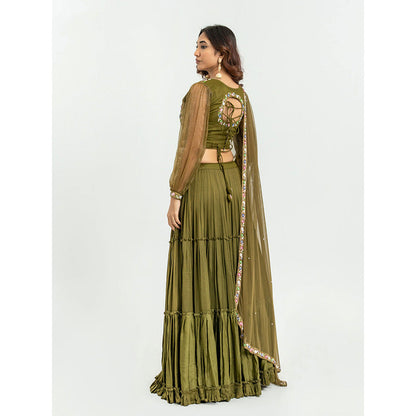 EESHA GUPTA Women Green Embellished Belted Lehenga with Choli and Dupatta (Set of 4)