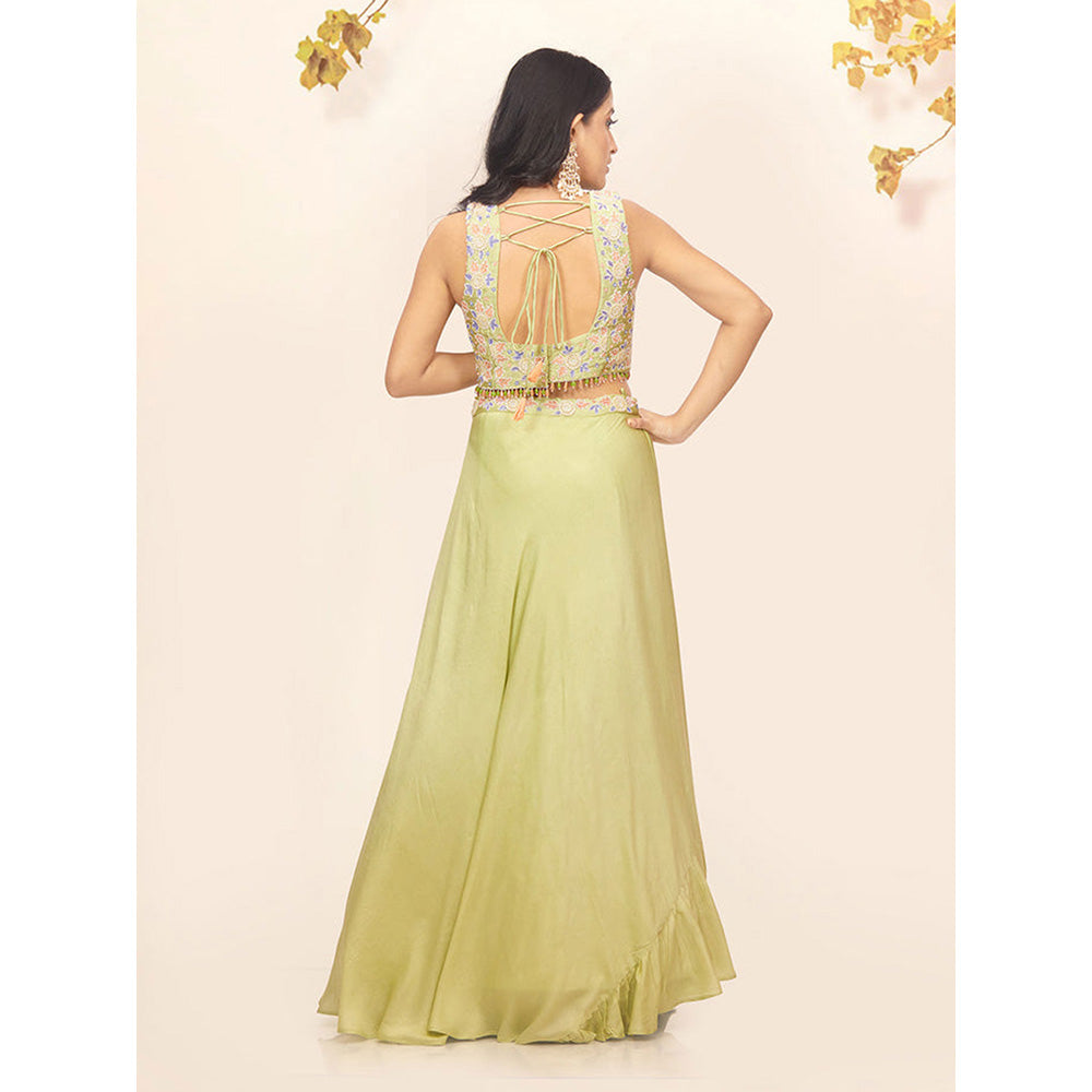 EESHA GUPTA Women Green Floral Lehenga with Choli and Cape (Set of 3)