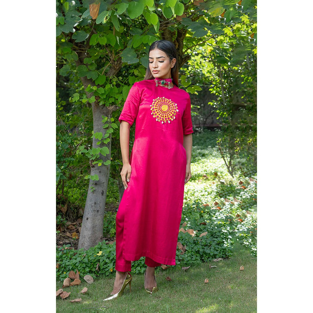 Ekavira Gulab Patch Kurta with Pant & Dupatta for Women (Set of 3)