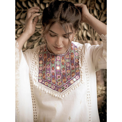 Ekavira Ivory Sajda Kurta with Pant and Dupatta (Set of 3)