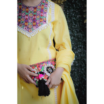Ekavira Yellow Sajda Kurta with Pant and Dupatta (Set of 3)