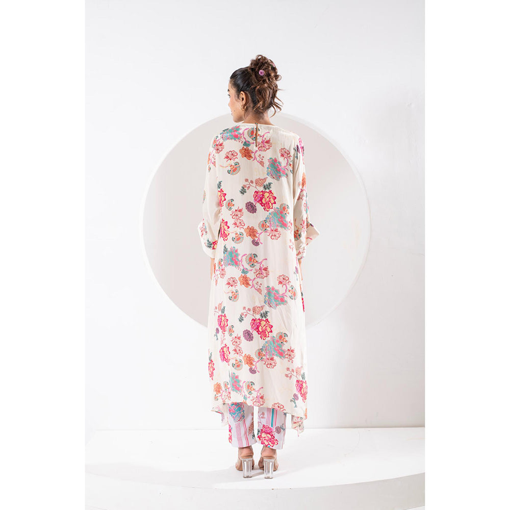 Ekavira Rukhmani White Floral Print Kurta and Pant (Set of 2)