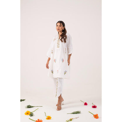 Ekavira Vedika White Floral Print Kurta and Pant (Set of 2)