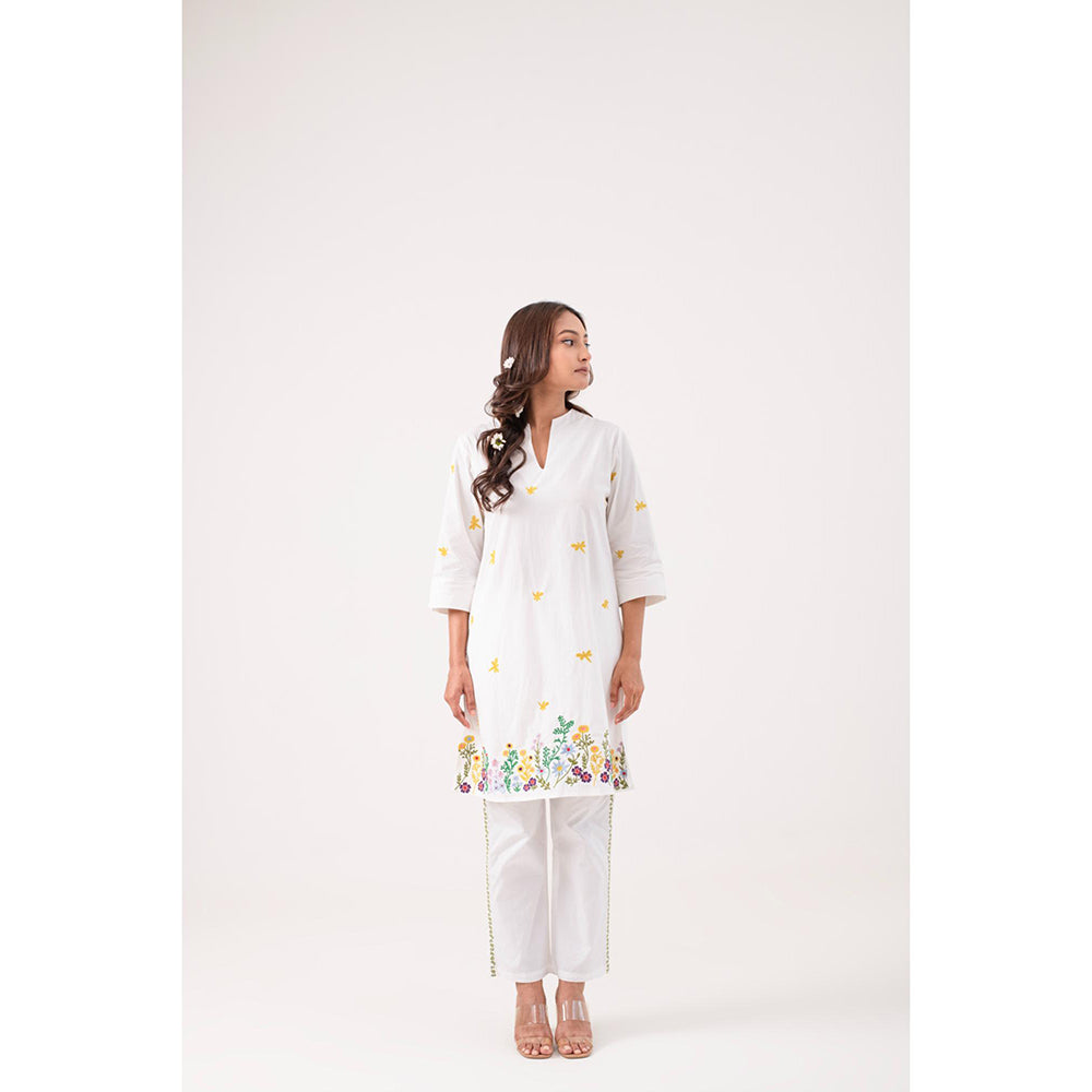 Ekavira Shakti Floral Printed Kurta and Pant (Set of 2)