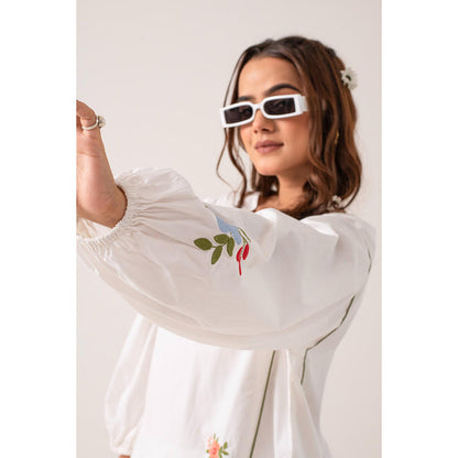 Ekavira Amba White Floral Print Kurta and Pant (Set of 2)