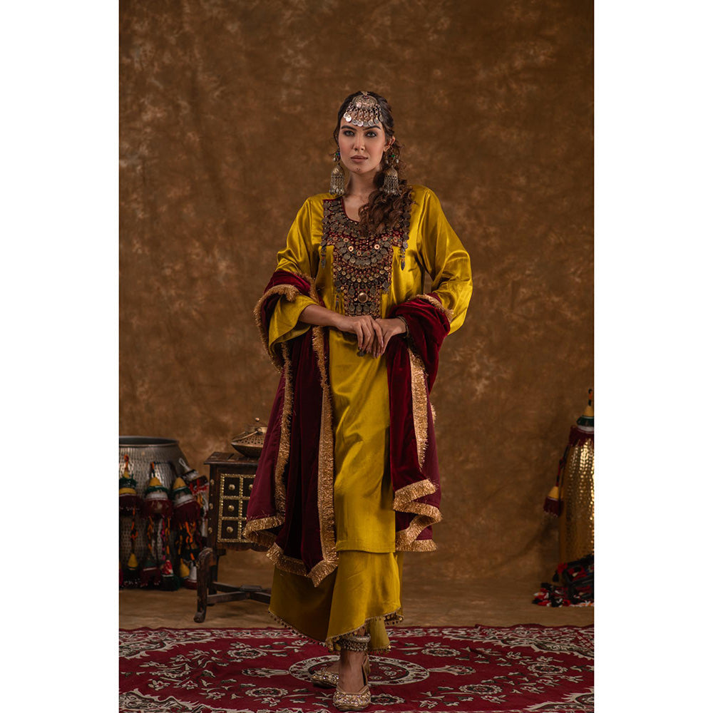 Ekavira Raahi Collection Shaira Solid Kurta with Palazzo and Dupatta (Set of 3)