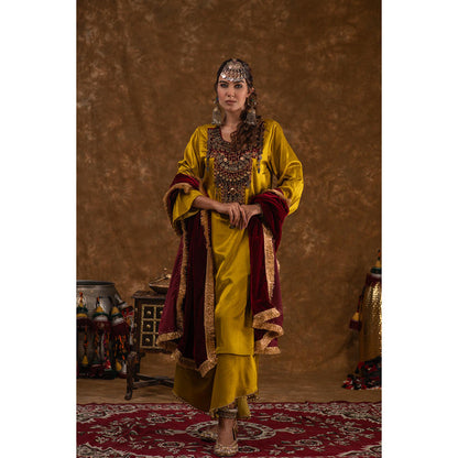 Ekavira Raahi Collection Shaira Solid Kurta with Palazzo and Dupatta (Set of 3)