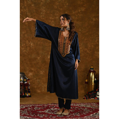 Ekavira Raahi Collection Zahra Embroidered Kurta with Pant and Dupatta (Set of 3)